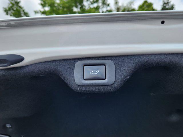 used 2021 Lexus ES 350 car, priced at $30,298