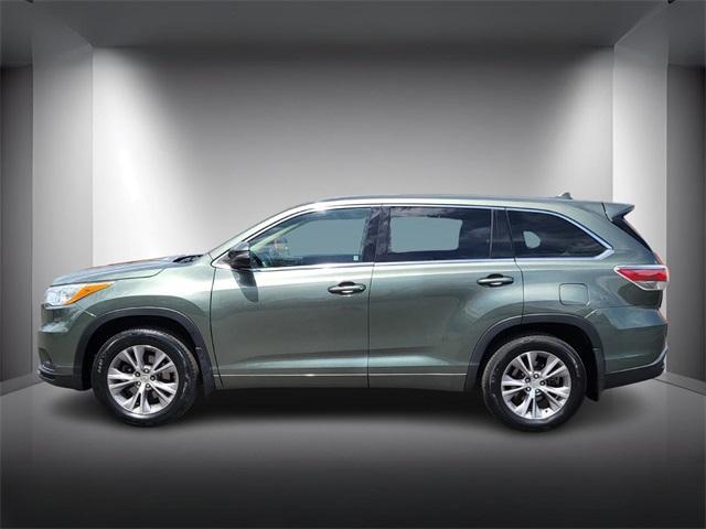 used 2014 Toyota Highlander car, priced at $18,775