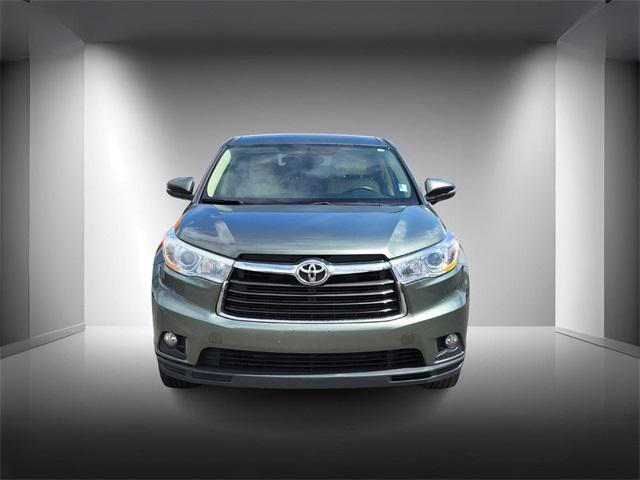 used 2014 Toyota Highlander car, priced at $18,775