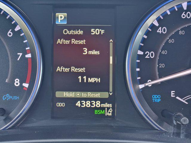 used 2019 Toyota Highlander car, priced at $33,701