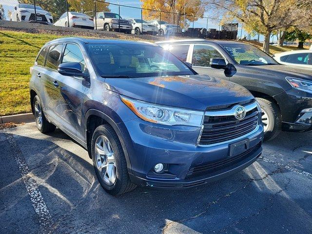 used 2016 Toyota Highlander car, priced at $22,149