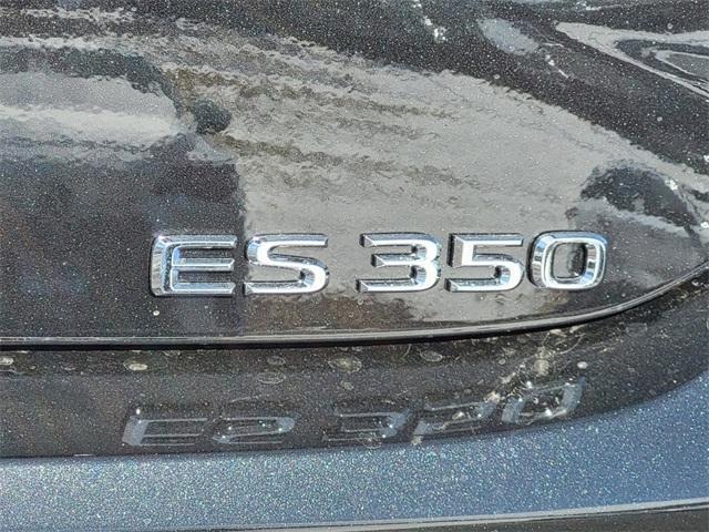 new 2024 Lexus ES 350 car, priced at $49,095