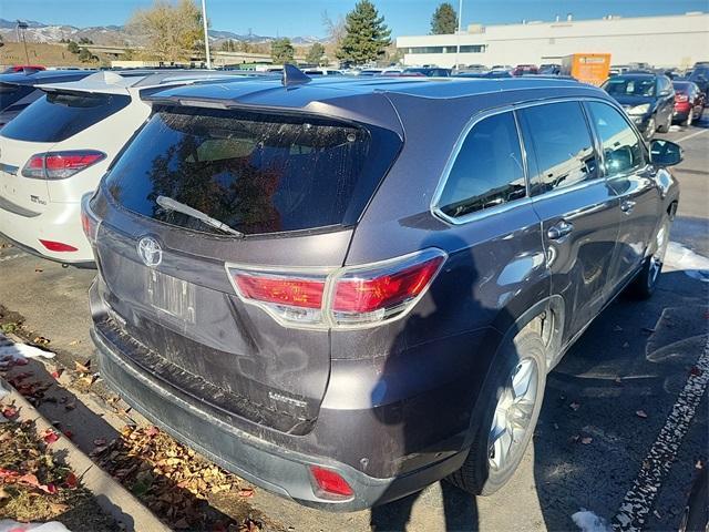 used 2015 Toyota Highlander car, priced at $18,295