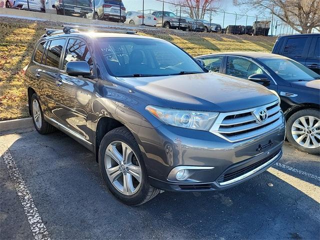 used 2013 Toyota Highlander car, priced at $13,297