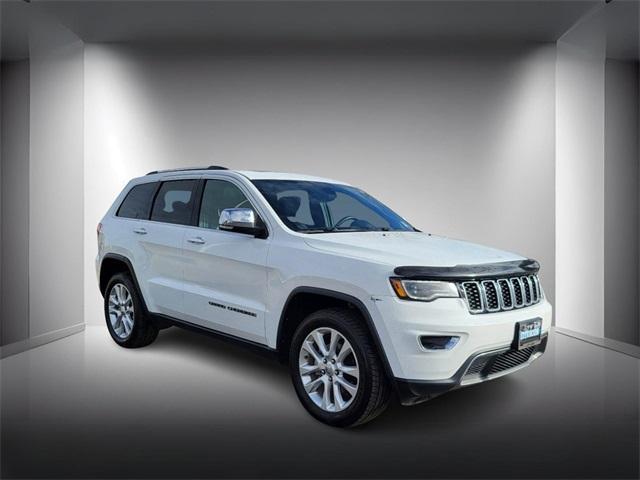 used 2017 Jeep Grand Cherokee car, priced at $13,298