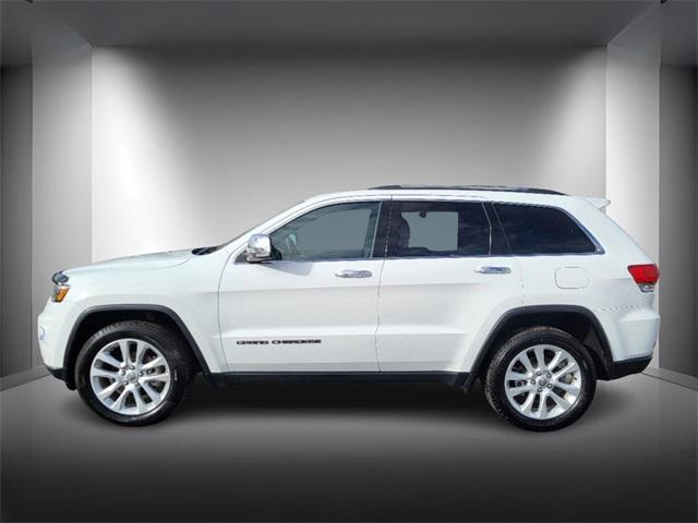 used 2017 Jeep Grand Cherokee car, priced at $13,298