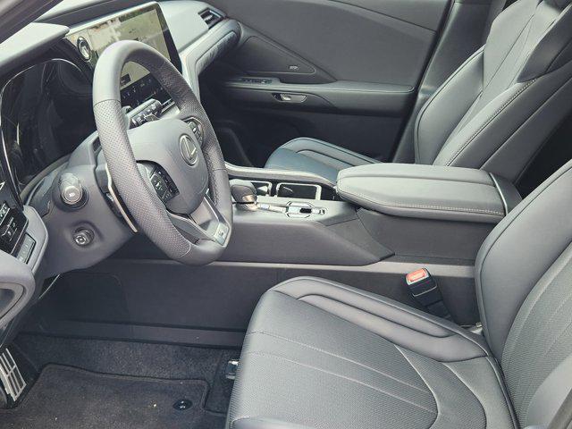 new 2025 Lexus TX 500h car, priced at $75,699