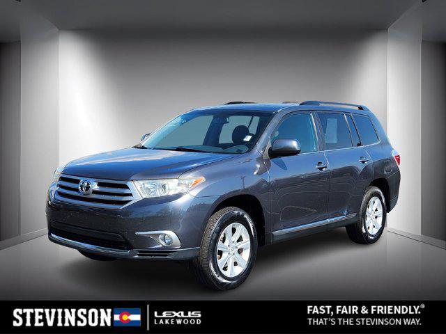 used 2011 Toyota Highlander car, priced at $8,899
