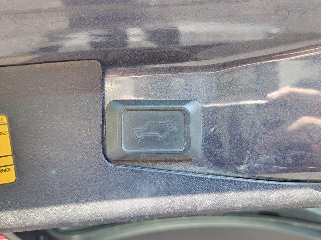 used 2011 Toyota Highlander car, priced at $8,899