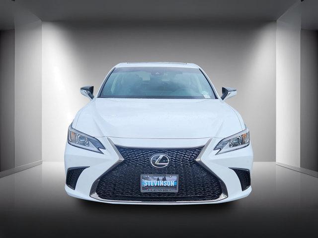new 2025 Lexus ES 300h car, priced at $50,989