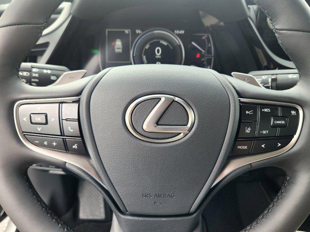 new 2025 Lexus ES 300h car, priced at $50,989