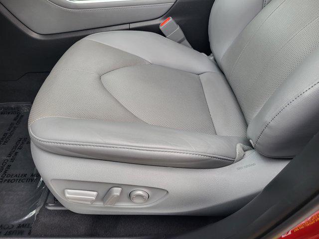 used 2021 Toyota Highlander car, priced at $37,201