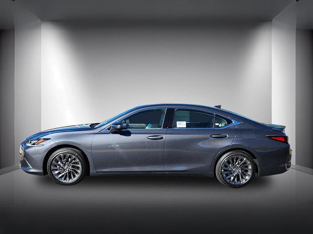 new 2025 Lexus ES 300h car, priced at $56,454