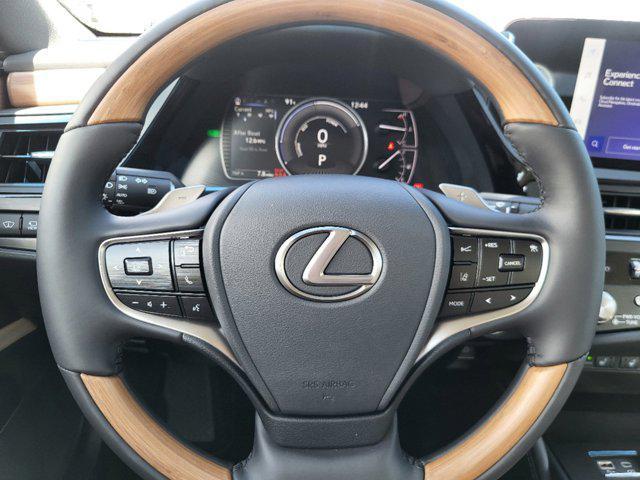 new 2025 Lexus ES 300h car, priced at $56,454