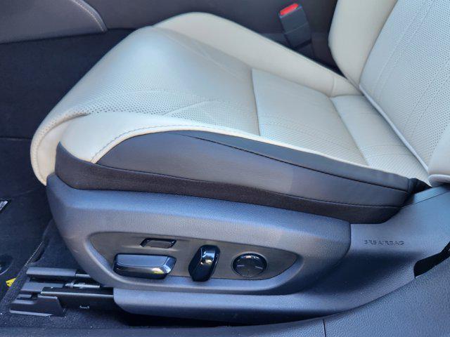 new 2025 Lexus ES 300h car, priced at $56,454