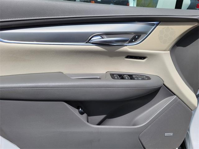 used 2018 Cadillac XT5 car, priced at $23,298