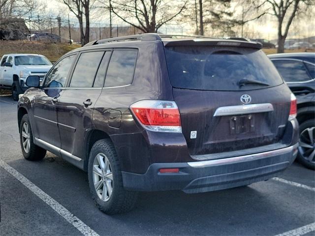 used 2011 Toyota Highlander car, priced at $13,298