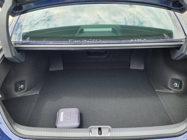 new 2025 Lexus ES 350 car, priced at $48,915