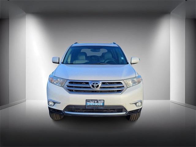 used 2013 Toyota Highlander car, priced at $11,249