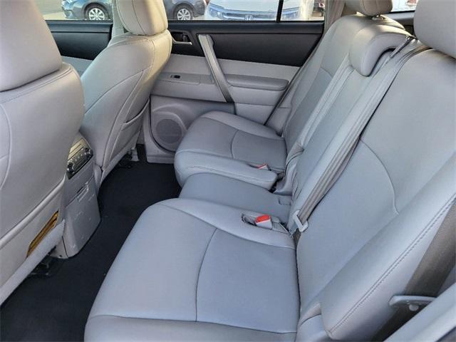 used 2013 Toyota Highlander car, priced at $11,249