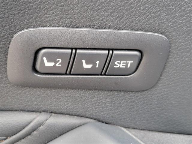 used 2022 Toyota Avalon Hybrid car, priced at $32,245