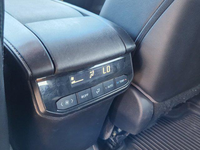 used 2023 Toyota Highlander car, priced at $39,299
