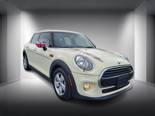 used 2018 MINI Hardtop car, priced at $16,701