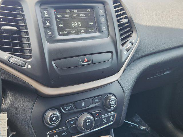 used 2015 Jeep Cherokee car, priced at $12,299