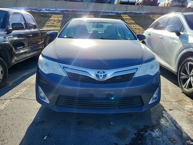 used 2014 Toyota Camry Hybrid car, priced at $13,299