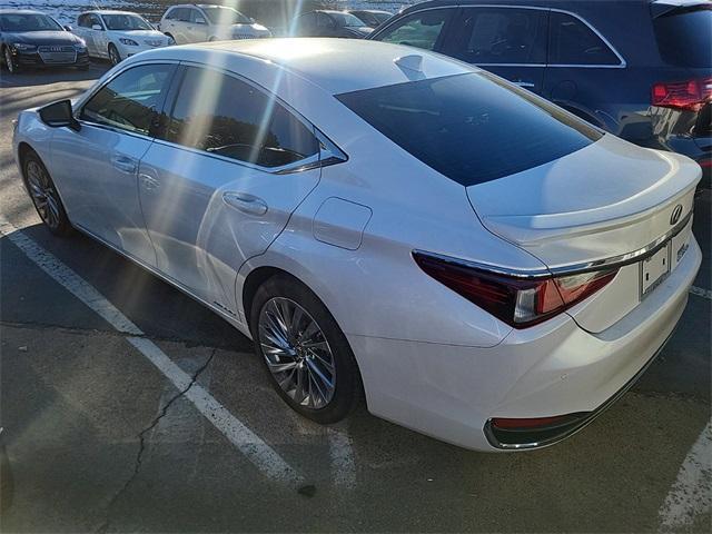 used 2022 Lexus ES 300h car, priced at $42,249