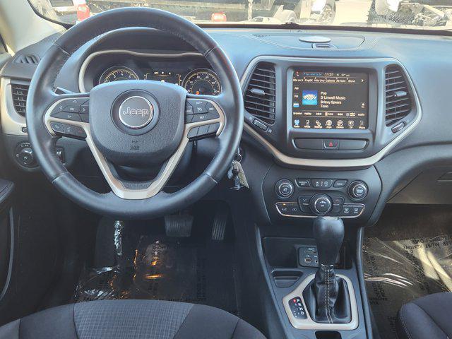 used 2015 Jeep Cherokee car, priced at $10,775