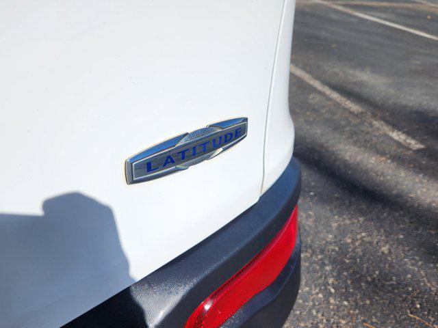 used 2015 Jeep Cherokee car, priced at $10,775