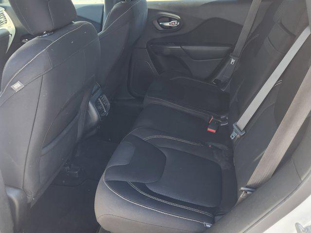 used 2015 Jeep Cherokee car, priced at $10,775