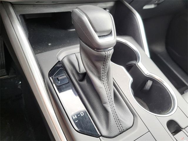 used 2022 Toyota Highlander car, priced at $37,249