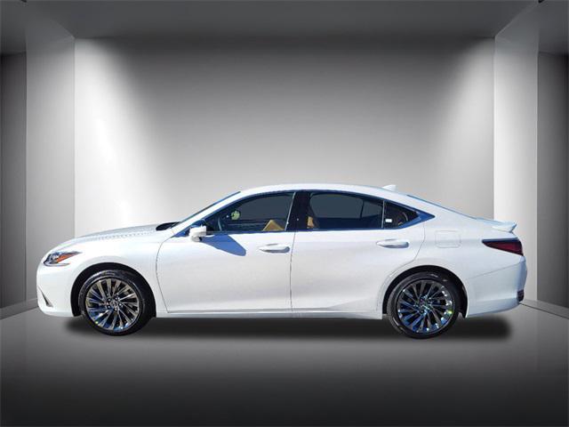 new 2025 Lexus ES 300h car, priced at $56,234
