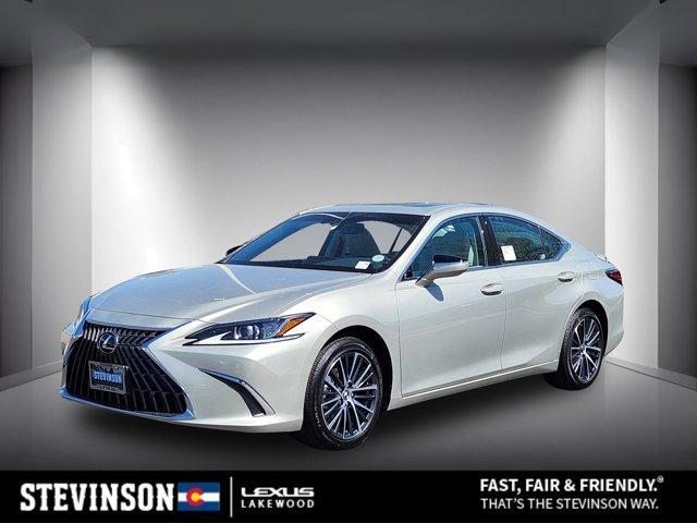 new 2025 Lexus ES 300h car, priced at $48,394