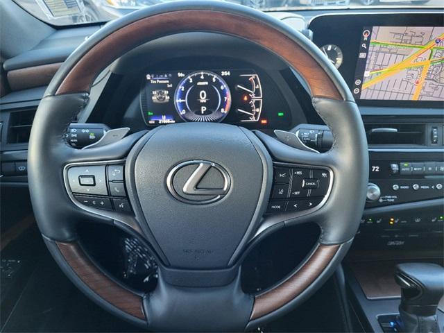 used 2022 Lexus ES 350 car, priced at $39,298