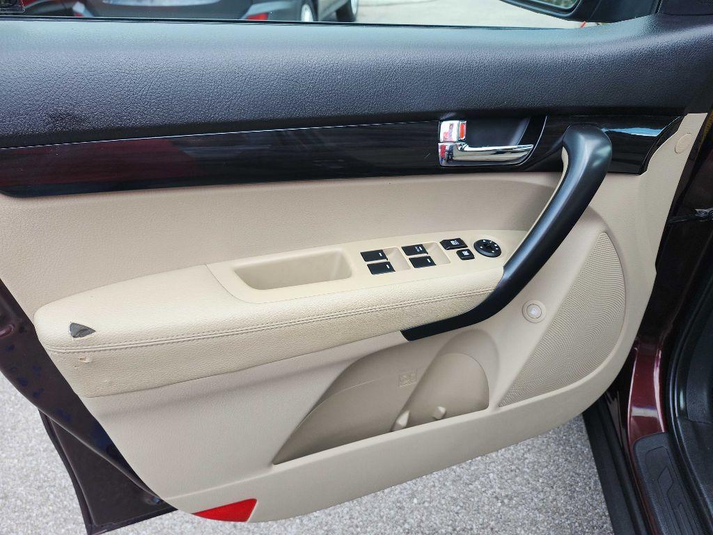 used 2013 Kia Sorento car, priced at $6,990