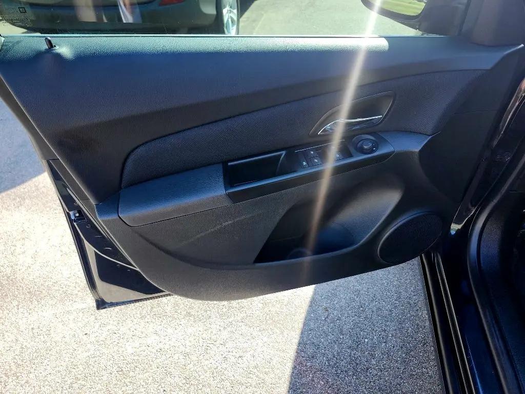 used 2014 Chevrolet Cruze car, priced at $7,488