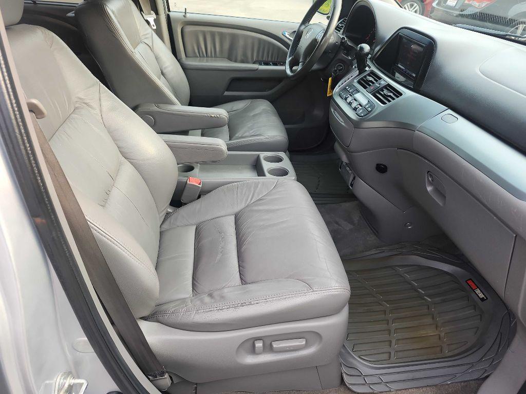 used 2010 Honda Odyssey car, priced at $3,990