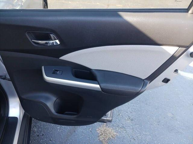 used 2015 Honda CR-V car, priced at $13,995