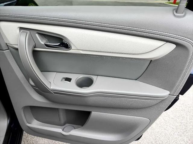 used 2017 Chevrolet Traverse car, priced at $10,995