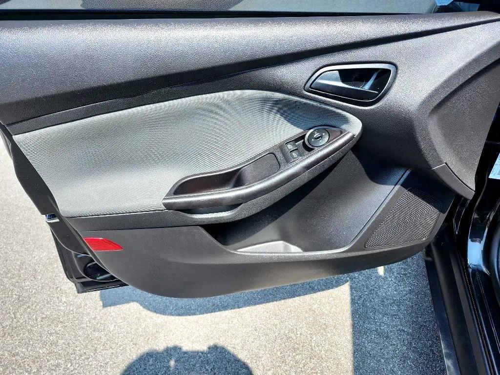 used 2013 Ford Focus car, priced at $5,995