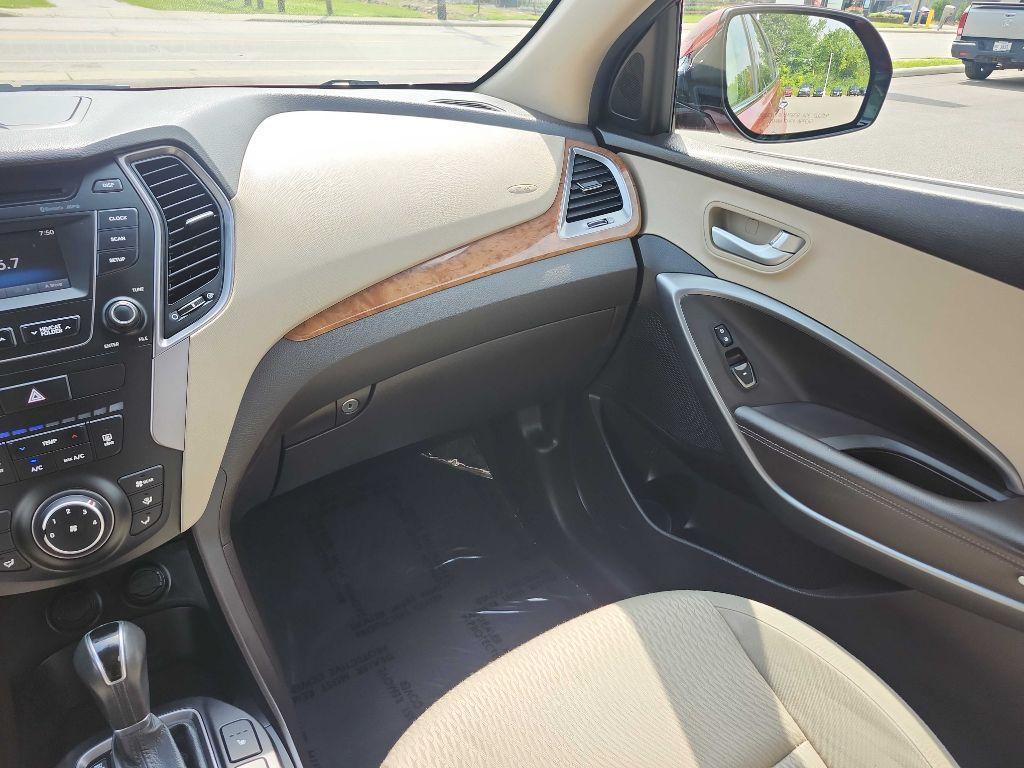 used 2014 Hyundai Santa Fe car, priced at $9,480