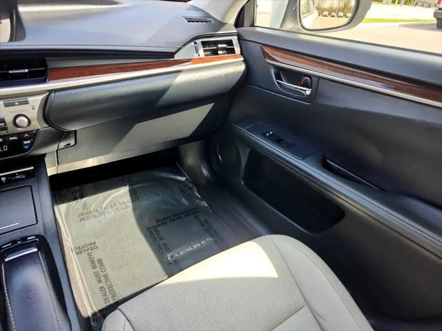 used 2013 Lexus ES 350 car, priced at $13,495