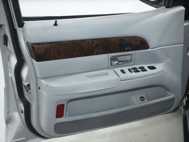 used 2005 Mercury Grand Marquis car, priced at $7,999