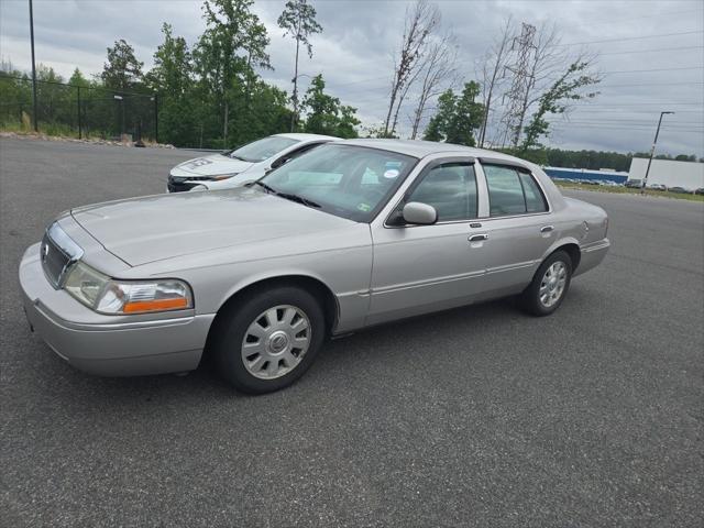 used 2005 Mercury Grand Marquis car, priced at $7,999