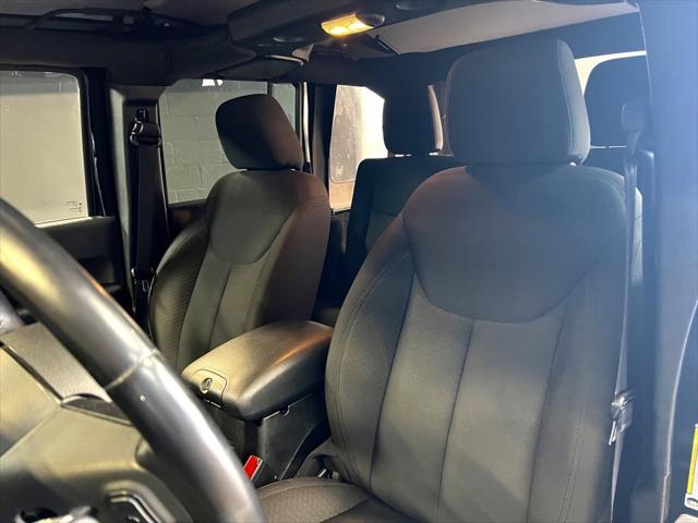 used 2015 Jeep Wrangler Unlimited car, priced at $18,999