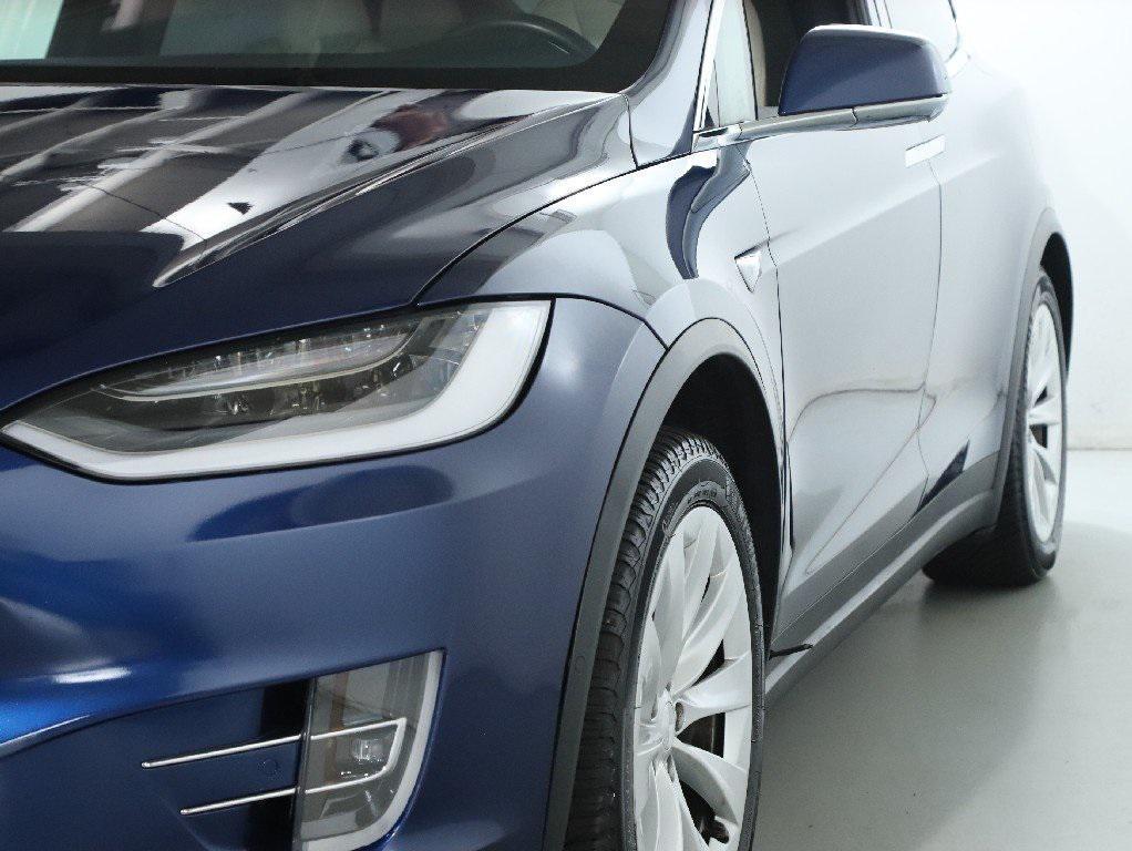used 2020 Tesla Model X car, priced at $29,999