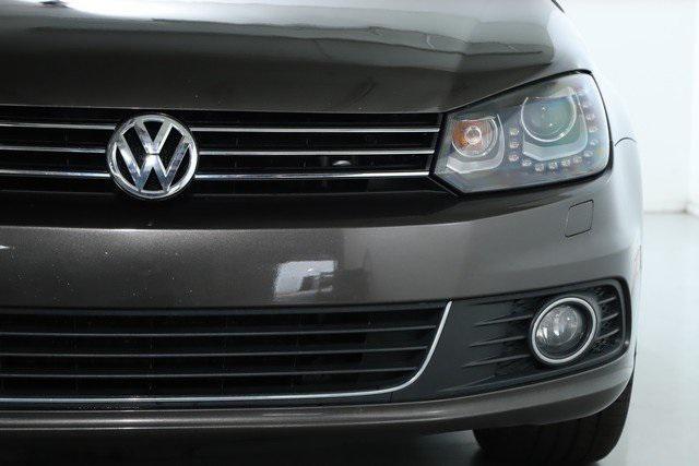 used 2012 Volkswagen Eos car, priced at $10,999